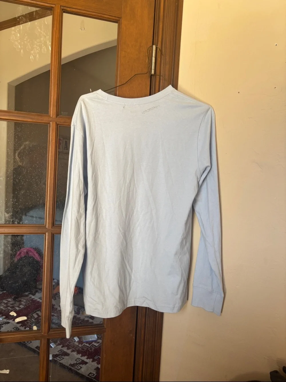 Levi’s long sleeve tee! Small